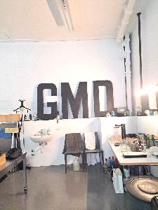 Lavabo mit Warmwasser