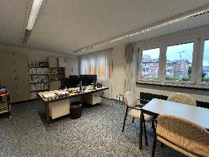 Büro 1