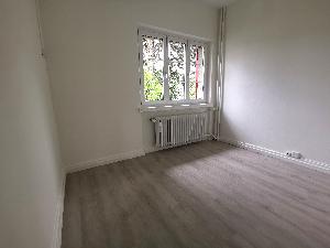 Poststrasse 39, NH - Laden (5)